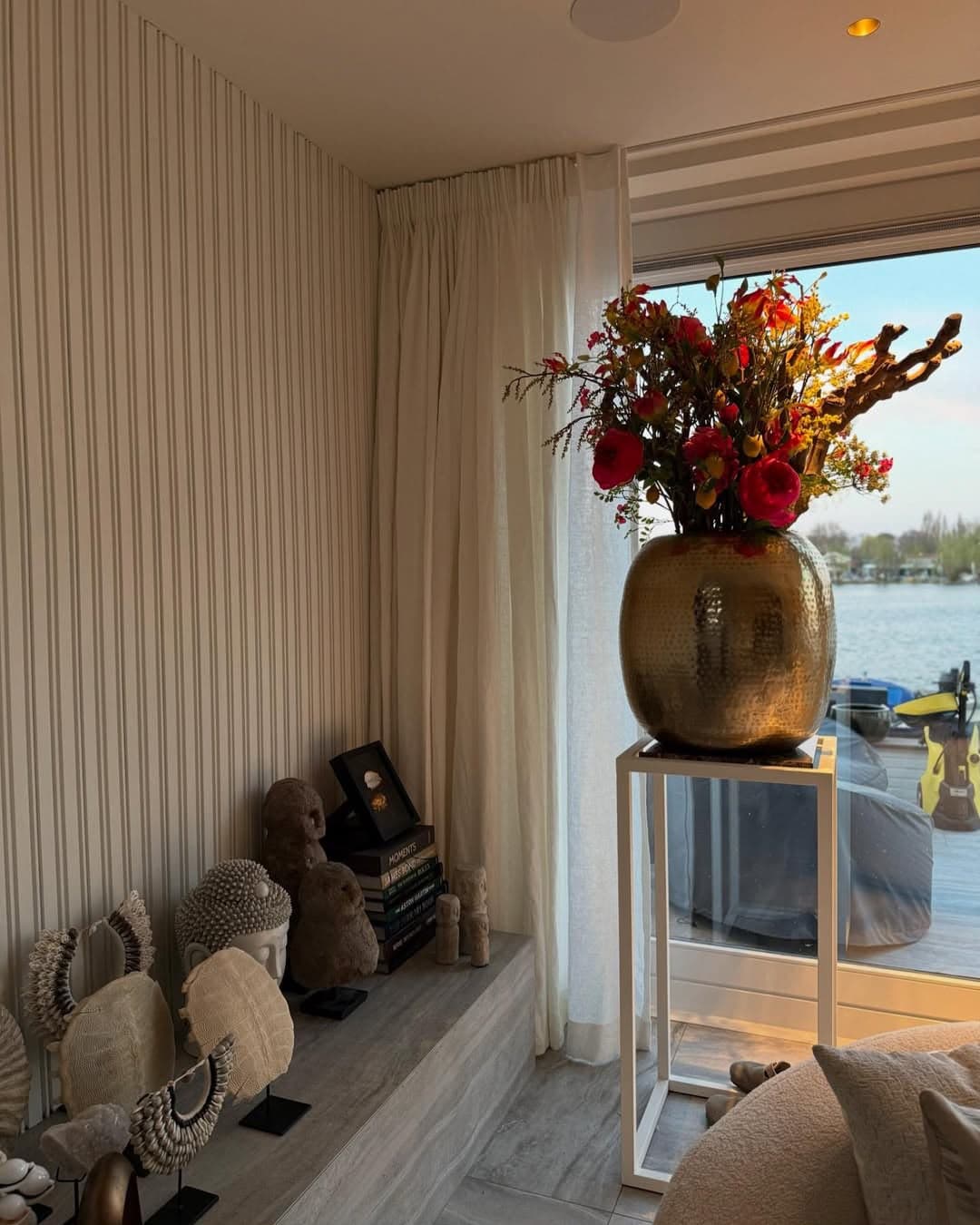 Gordijnen op maat met uitzicht op het water — project in Rotterdam